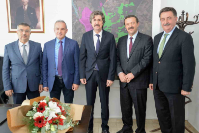 Yeni Rektör Yardımcısı Prof. Dr. Cafer Çiftçi görevi devraldı