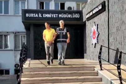4 yıldır kılık değiştirip kaçıyordu. Alışverişte yakalandı