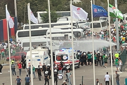 Düzce'de Bursaspor taraftarına sert müdahale