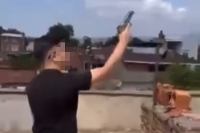 Tabancayla havaya ateş açan çocuk gözaltına alındı