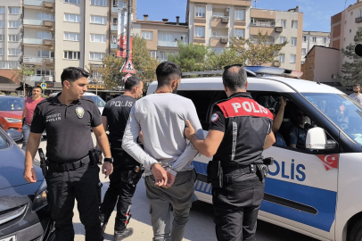 Baltalı telefon tamiri kavgasında 1 kişi yaralandı