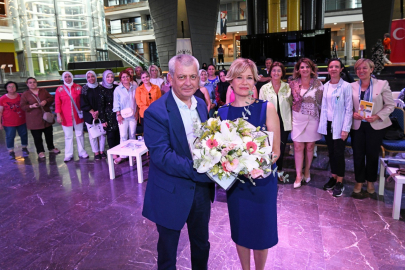 Tuluhan Tekelioğlu, Osmangazili kadınlarla buluştu