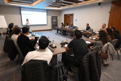 BTSO Business School'da eğitimler devam ediyor