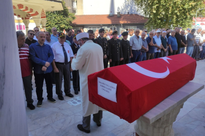Orhangazili Kıbrıs gazisi son yolculuğuna uğurlandı