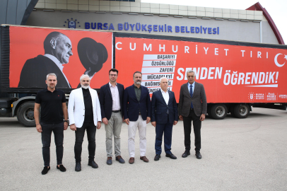 Bursa'da 'Cumhuriyet Tırı' ile 29 Ekim coşkusu