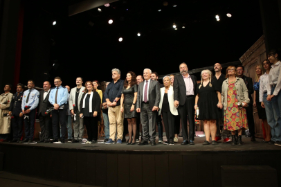 Şehir Tiyatroları Genel Sanat Yönetmeni Ali Düşenkalkar oldu