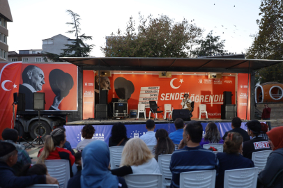 Cumhuriyet Tırı ile 29 Ekim coşkusu Bursa'ya yayılıyor