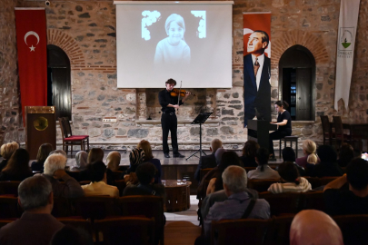 Osmangazi'de enstrümanlar Narin için çaldı