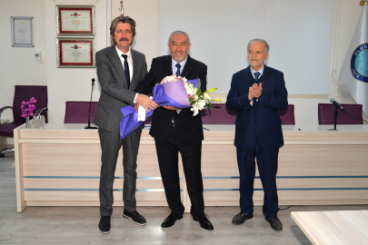 BUÜ İlahiyat Fakültesi'nde dekan değişimi