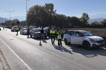 İnegöl’deki zincirleme kazada 6 kişi yaralandı