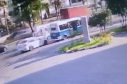 Önce yolcu alan minibüse, ardından da kamyonete çarptı