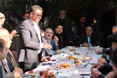 Başkan Erkan Aydın güne Panayır Mahallesi’nde başladı
