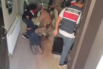 Jandarma operasyonlarında 15 kilo uyuşturucu yakalandı
