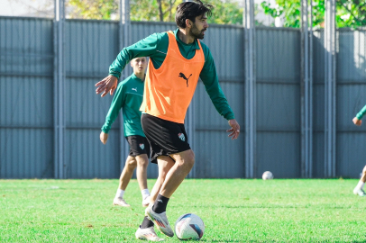 Bursaspor, Kırşehir FSK maçının taktik provasını yaptı