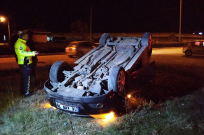 İnegöl'de kontrolden çıkan araç takla attı