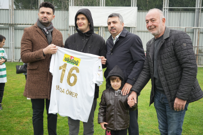 Bursaspor ve Yıldırım Belediyesi'nden engelli çocuklara sürpriz