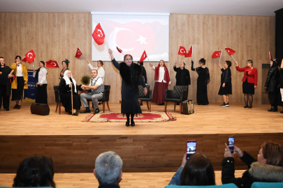 Osmangazi’de Zamansız Kadınlar Oyunu