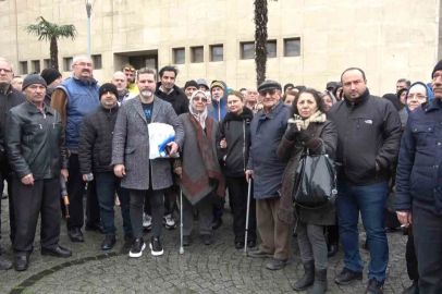Anlaştığı ev sahiplerinin dairelerini satışa çıkarmış!
