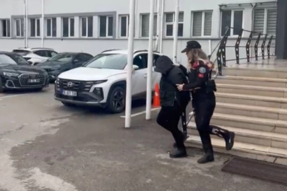 Kendini polis olarak tanıtıp 300 bin lira dolandıran şüpheli kadın çıktı