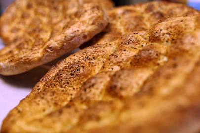 450 gramlık BESAŞ Ramazan pidesi 20 TL