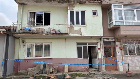 Yangında hayatını kaybeden kardeşler gözyaşlarıyla toprağa verildi