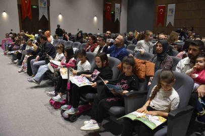 Karacabey Belediyesi kütüphaneler haftasında kitap ve eğlenceyi birleştirdi