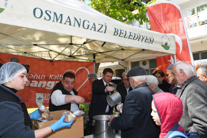 Başkan Aydın’dan vatandaşlara çorba ikramı