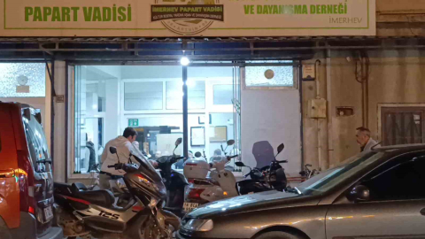 Lokalde bıçaklı kavga: 1 ağır yaralı