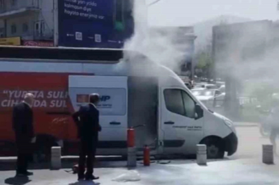 CHP seçim aracı alev alev yandı