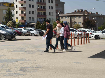 Kesinleşmiş 21 yıl cezası bulunan kadın yakalandı