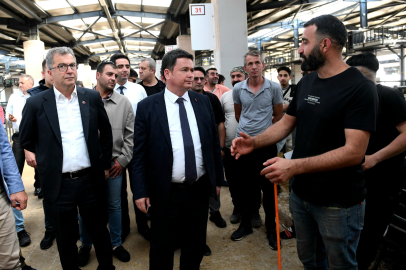 Başkan Aydın kurban pazarını ziyaret etti