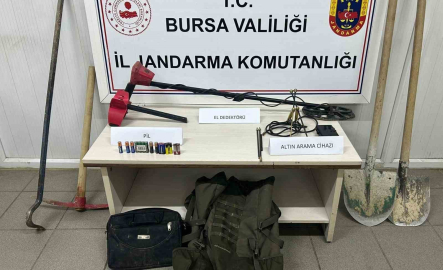 Bursa’da defineci operasyonu