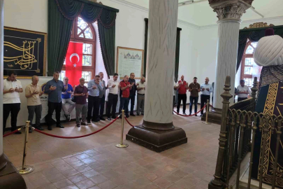 Şehit padişah Bursa’daki kabri başında anıldı