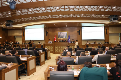 Çarşılarda ve sahillerde seyyar satıcıya geçit yok