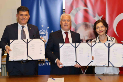 Büyükşehir’de toplu sözleşme için imzalar atıldı