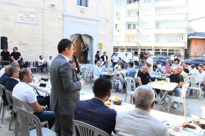 Başkan Aydın mahallelerde yerinde çözümler üretiyor