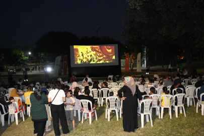Osmangazi’de açık hava sinema keyfi devam ediyor