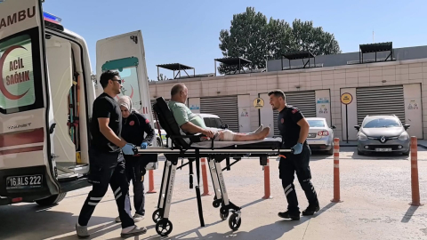 Spiralle bacağını kesen işçi hastaneye kaldırıldı