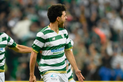 Bursaspor Tahsin Tam yönetiminde Menemen FK’yı 3-0 mağlup etti