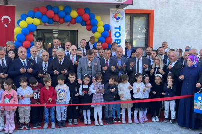 Rıfat Hisarcıklıoğlu Gemlik’te TOBB Anaokulu açılışına katıldı
