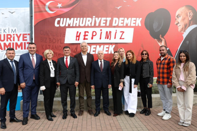 ’Cumhuriyet demek’ kampanyası büyük ilgi gördü