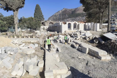 754 yıllık tarihi yapı Büyükşehir’le yükseliyor