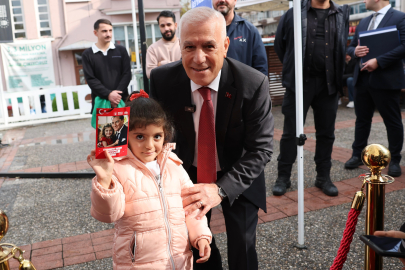 Bursalılar, Atatürk ile aynı karede