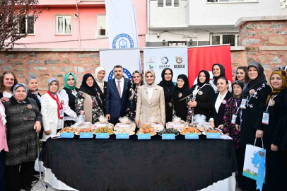 Yıldırım Sanat ve Zanaat Merkezi’ni Bakan Göktaş açtı