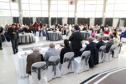 Başkan Erkan Aydın, Ovaakça sakinleriyle bir araya geldi 