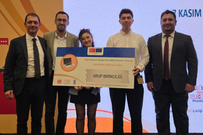 Bursalı gençlerin dijital projesine ulusal ödül