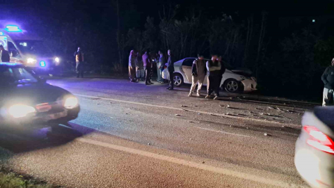 Bursa’da tır ile otomobil çarpıştı: 1 yaralı