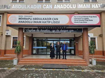 Şehit kızı öğretmen unutulmadı