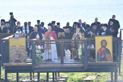 Papa’dan İznik’te tarihi ayin