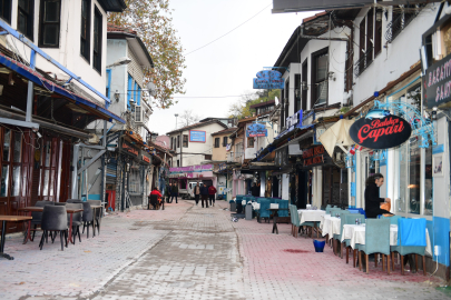 Arap Şükrü Sokağı, tarihi kimliğine kavuşuyor